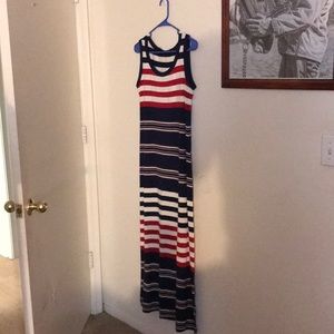 Sleeveless dress
